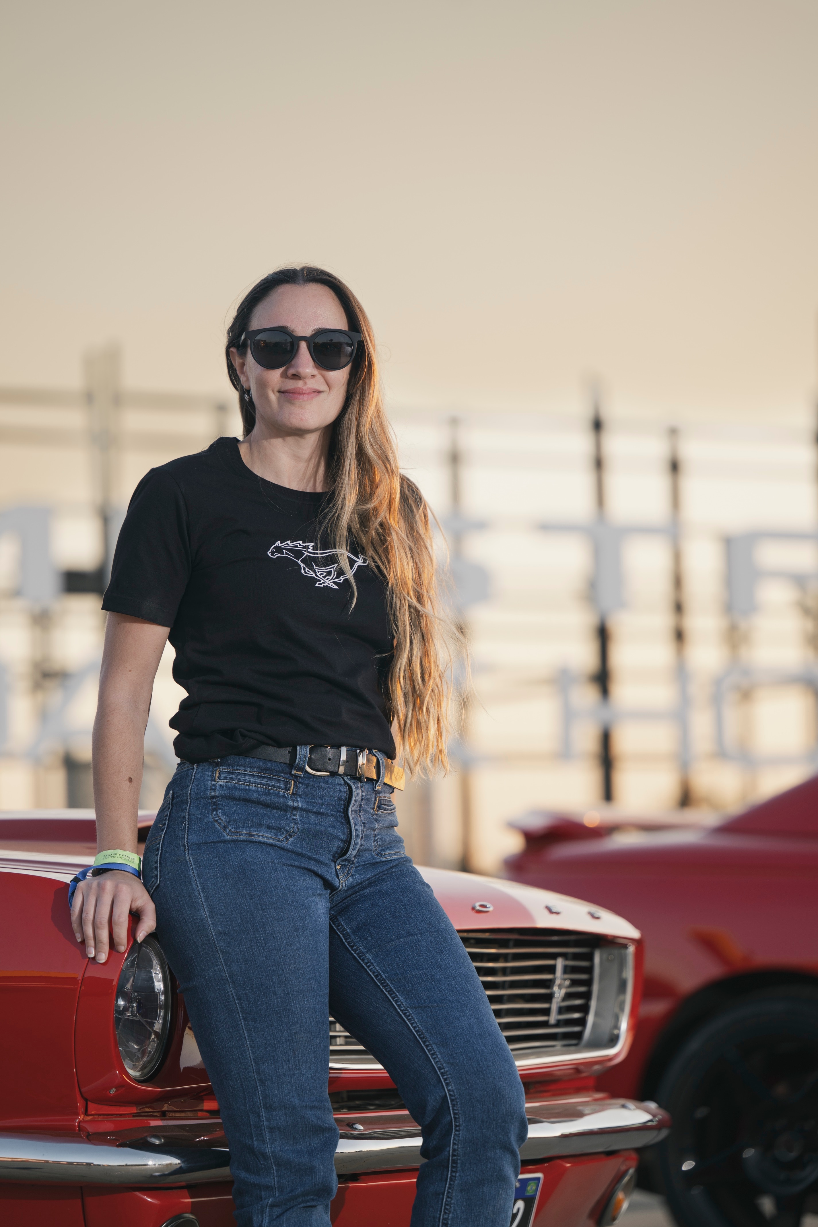 Nadia Mateos - Mustang